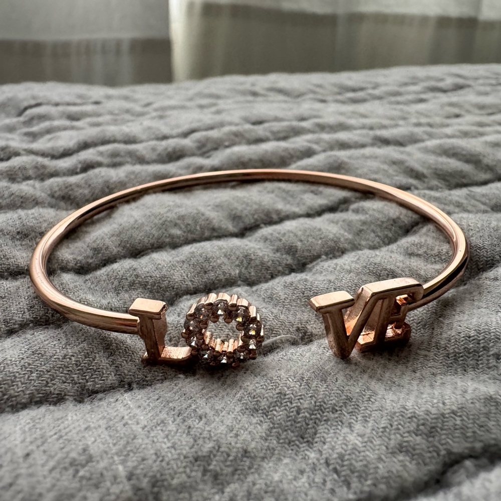 Rose Gold Love Bracelet